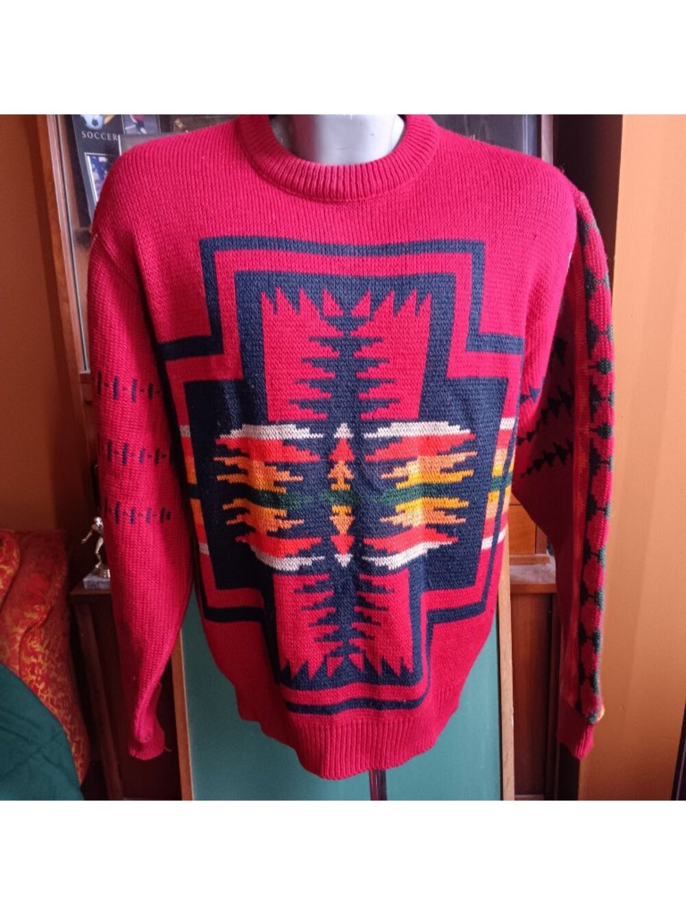Medium Vintage Pendleton High Grade Wester Wear Southwestern Knit Sweater USA